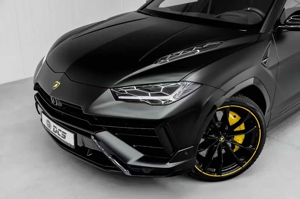 Lamborghini Urus S 4.0 V8 Sport, AKRAPOVIC 08/2024-photo-1