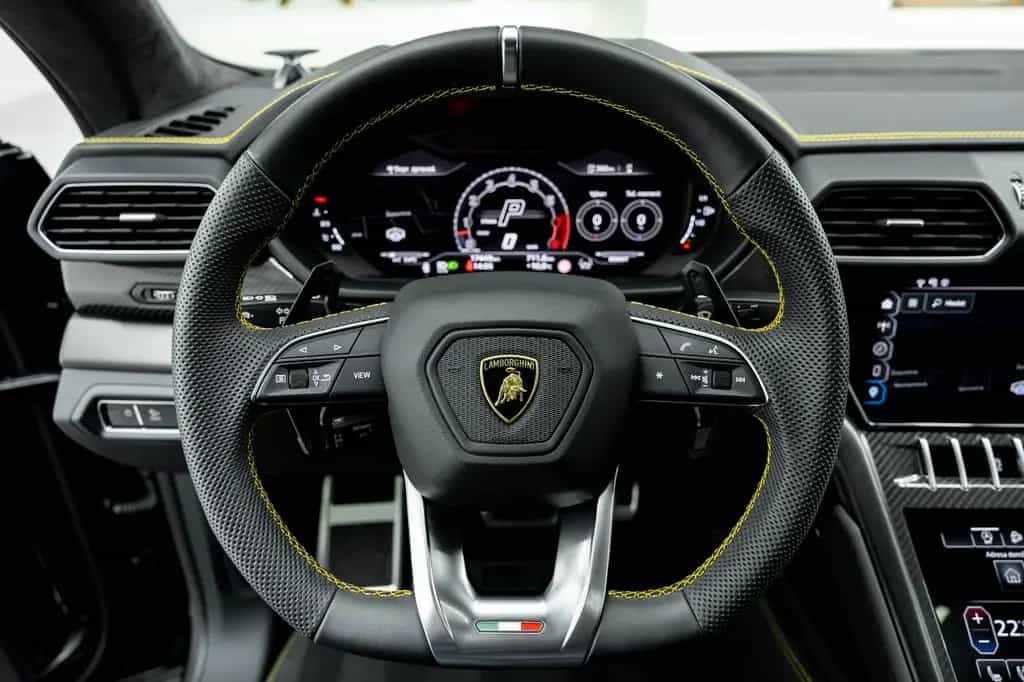 Lamborghini Urus S 4.0 V8 Sport, AKRAPOVIC 08/2024-photo-39