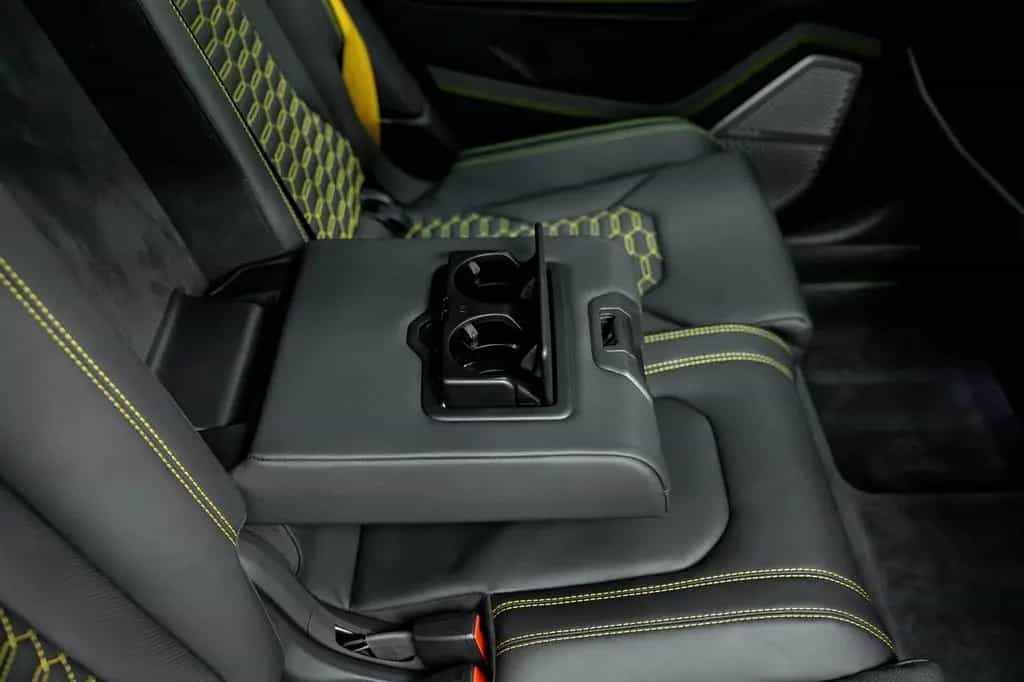 Lamborghini Urus S 4.0 V8 Sport, AKRAPOVIC 08/2024-photo-46