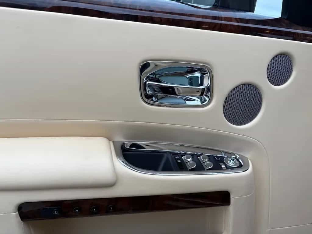 Rolls-Royce Ghost +Serie II +Ventilated Seats +LED +360° 05/2017-photo-11