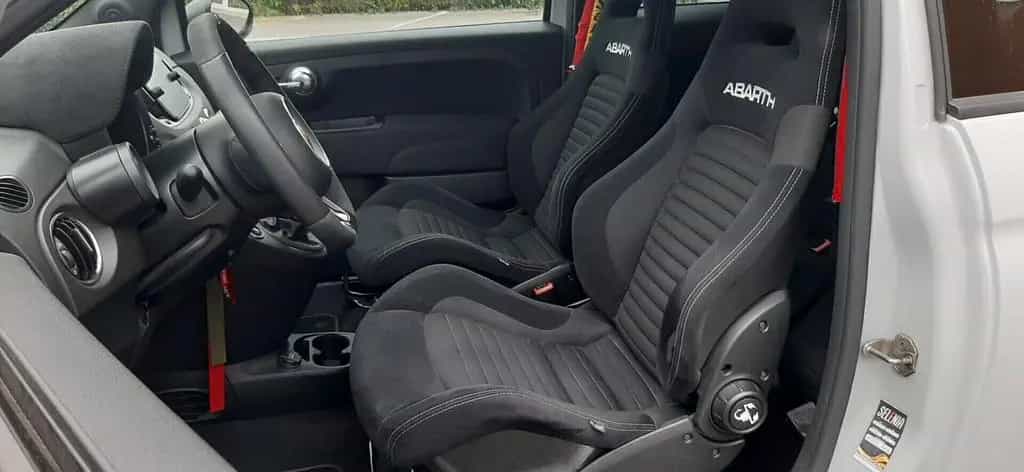 Other Abarth 695 180CV 01/2024-photo-11