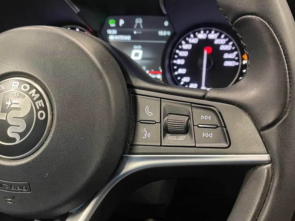 Alfa Romeo Stelvio Super Q4 09/2018-photo-15