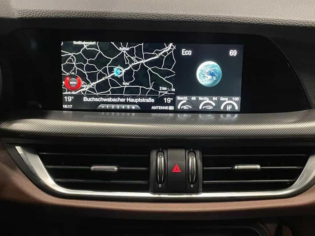 Alfa Romeo Stelvio Super Q4 09/2018-photo-17