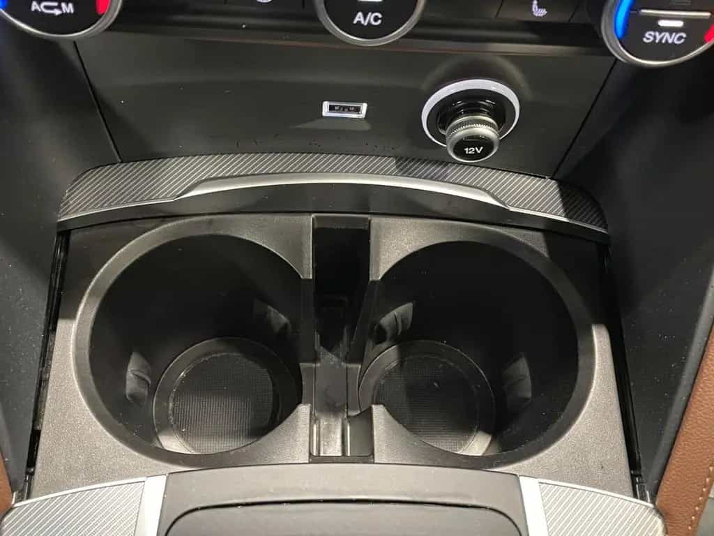 Alfa Romeo Stelvio Super Q4 09/2018-photo-20