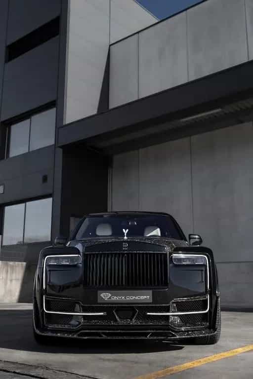 Rolls-Royce Cullinan SERIES II ONYX ASTRALIS EDITION null-photo-8