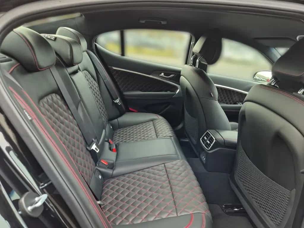 Genesis G70 Sport 4WD AD Navi Leder Digitales Cockpit So 07/2025-photo-10
