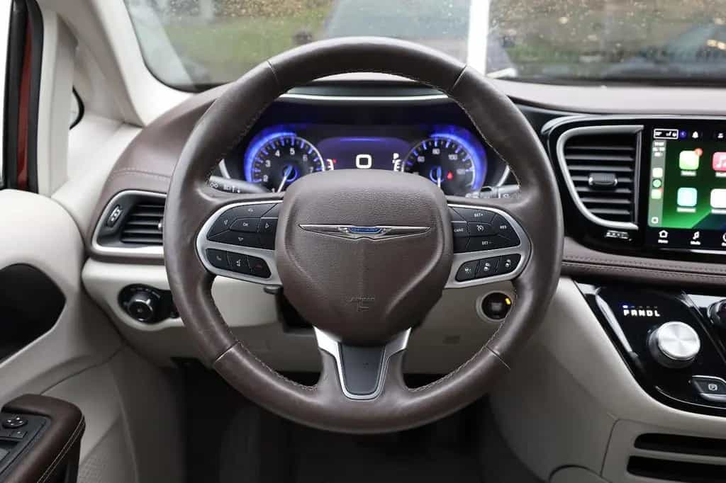 Chrysler Pacifica Touring 3.6 V6/APPLE/ACC/TOTW/SHZ/R17 04/2021-photo-11