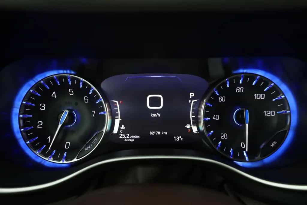 Chrysler Pacifica Touring 3.6 V6/APPLE/ACC/TOTW/SHZ/R17 04/2021-photo-12