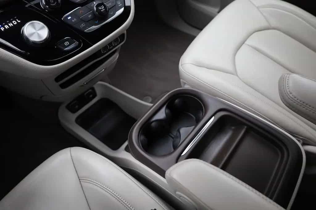 Chrysler Pacifica Touring 3.6 V6/APPLE/ACC/TOTW/SHZ/R17 04/2021-photo-14