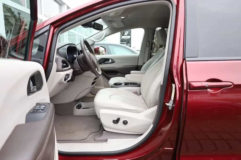 Chrysler Pacifica Touring 3.6 V6/APPLE/ACC/TOTW/SHZ/R17 04/2021-photo-8