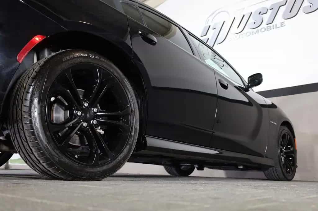 Dodge Charger 5.7 R/T/PerformancePages/TEMP/AMBIE/R20 11/2022-photo-6