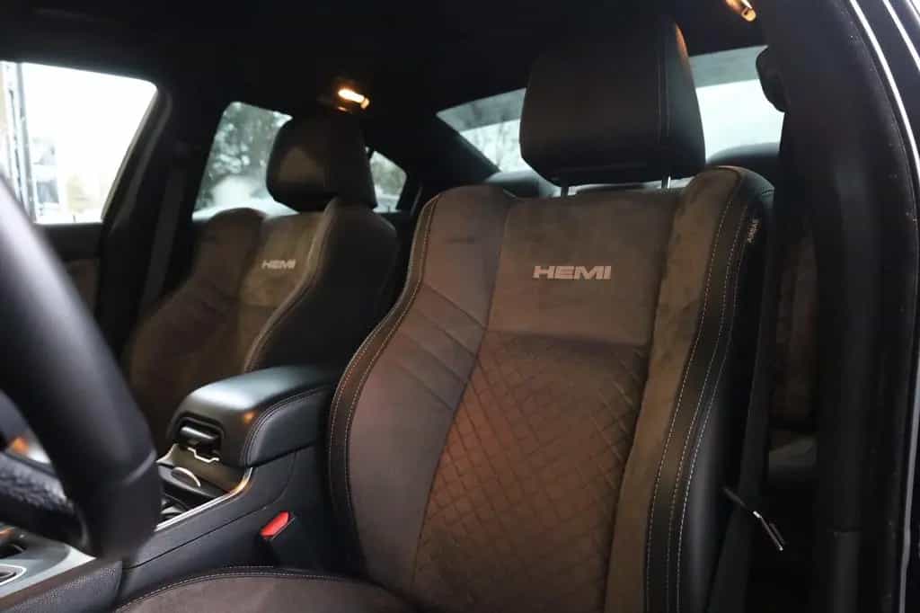 Dodge Charger 5.7 R/T/PerformancePages/TEMP/AMBIE/R20 11/2022-photo-9