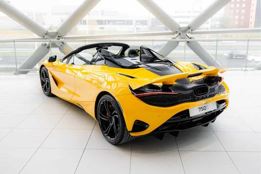 McLaren 750S Spider 4.0 V8 | Volcano Yellow | Electrochr 01/2024-photo-12