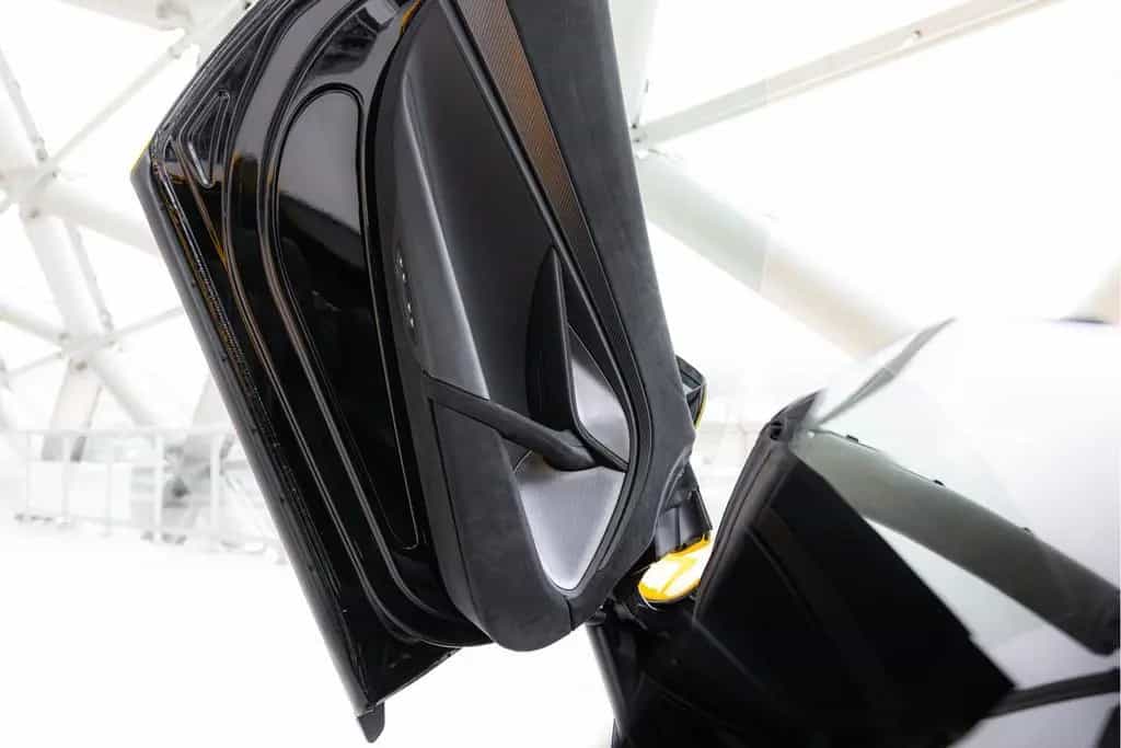 McLaren 750S Spider 4.0 V8 | Volcano Yellow | Electrochr 01/2024-photo-19