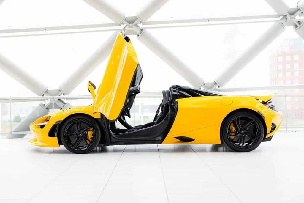 McLaren 750S Spider 4.0 V8 | Volcano Yellow | Electrochr 01/2024-photo-6