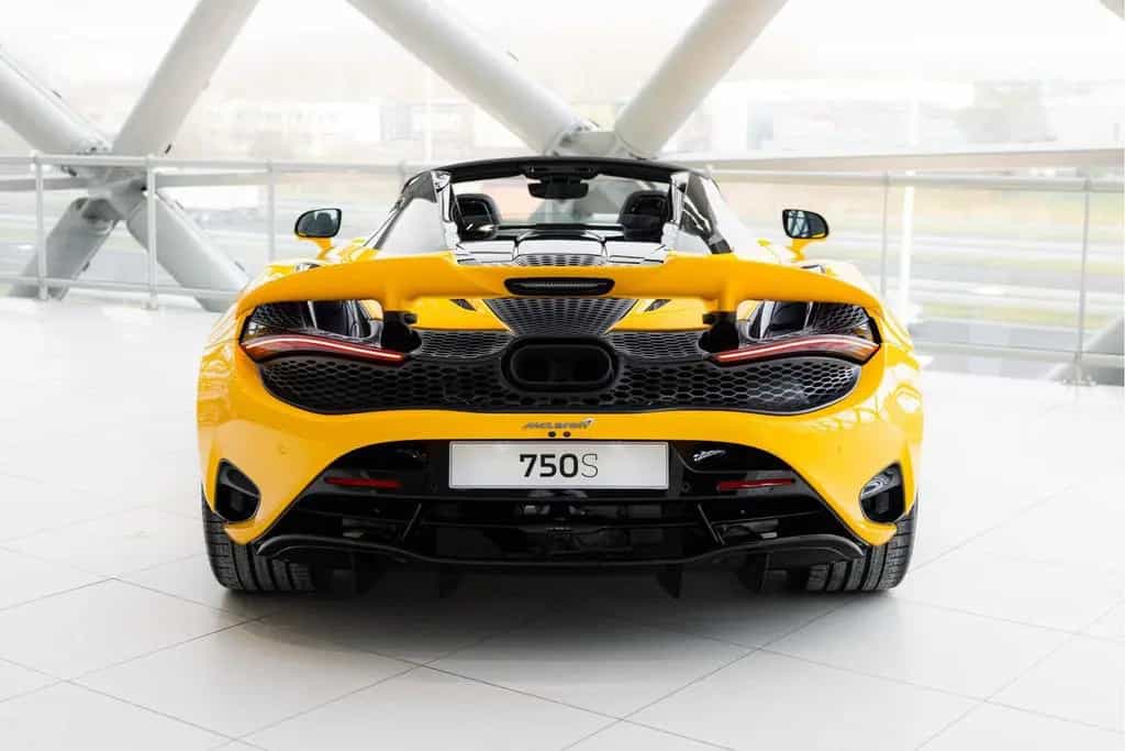 McLaren 750S Spider 4.0 V8 | Volcano Yellow | Electrochr 01/2024-photo-8