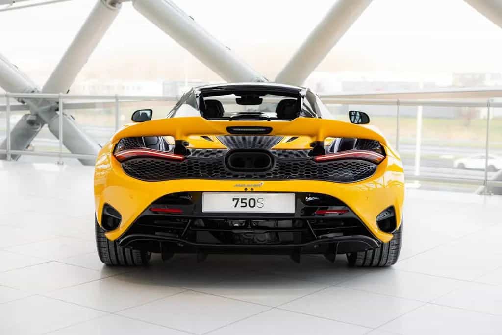 McLaren 750S Spider 4.0 V8 | Volcano Yellow | Electrochr 01/2024-photo-9