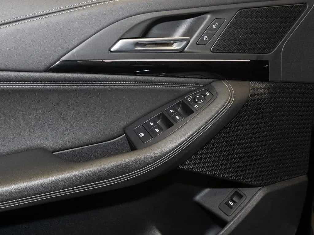 BMW 2 Series 218d Luxury Line HUD PANO ACC AHK RFK NAVI LED 09/2022-photo-4