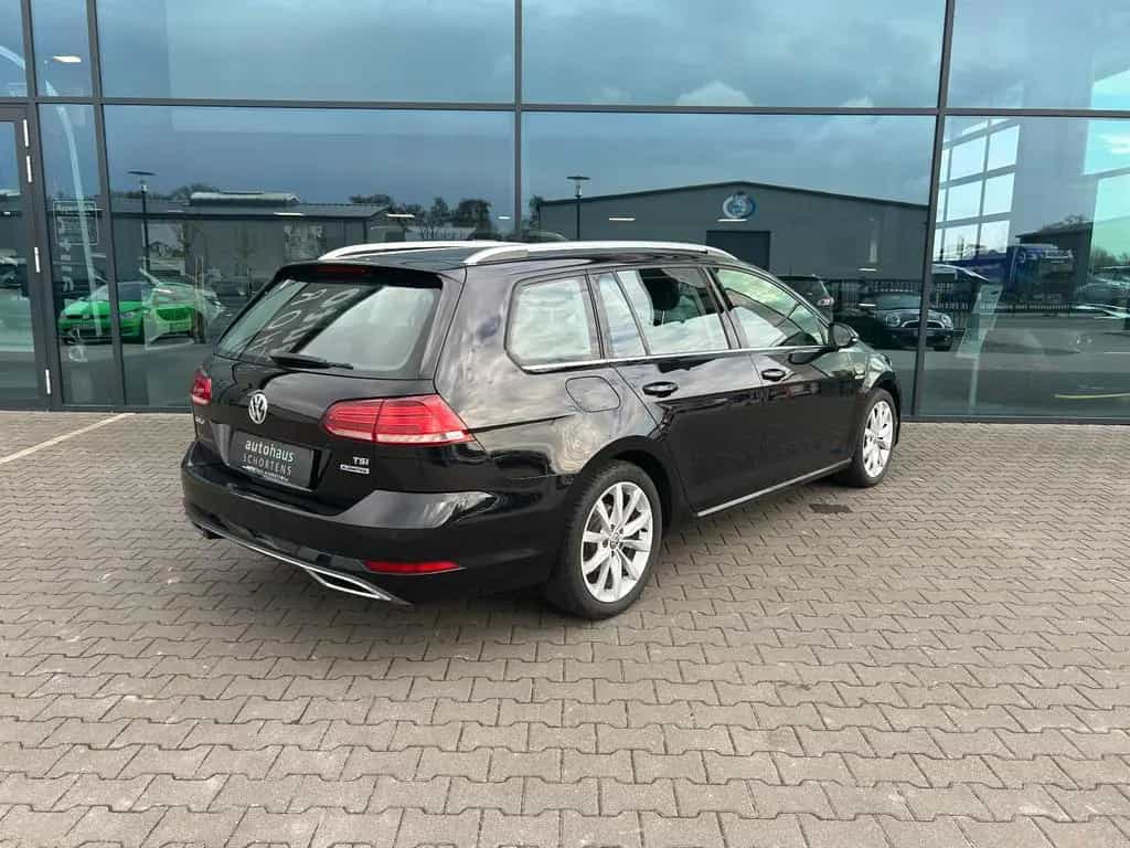 Volkswagen Golf VII Var. 1.5 TSI Highline DSG LED Einparkh. 11/2017-photo-1