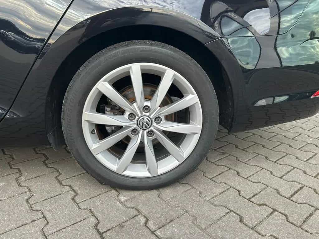 Volkswagen Golf VII Var. 1.5 TSI Highline DSG LED Einparkh. 11/2017-photo-6