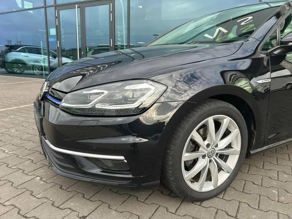 Volkswagen Golf VII Var. 1.5 TSI Highline DSG LED Einparkh. 11/2017-photo-7
