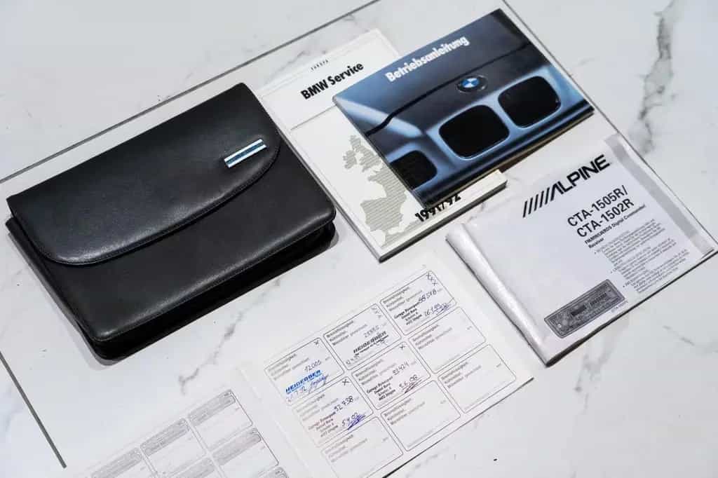 ALPINA B12 5.0 V12 coupe 09/1991-photo-13
