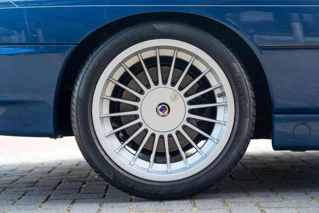 ALPINA B12 5.0 V12 coupe 09/1991-photo-46