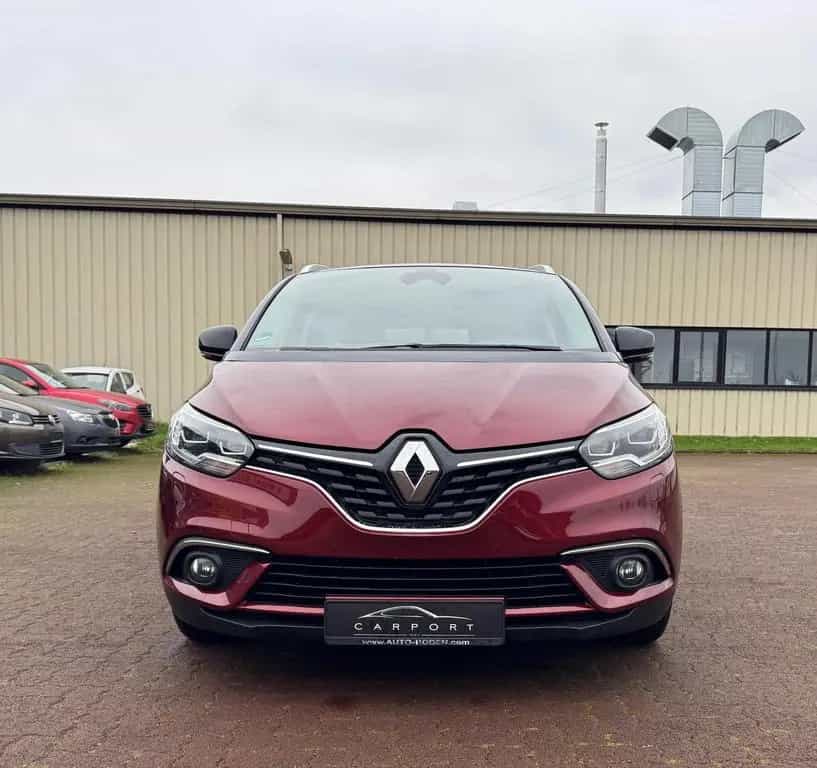 Renault Grand Scenic 08/2017-photo-1