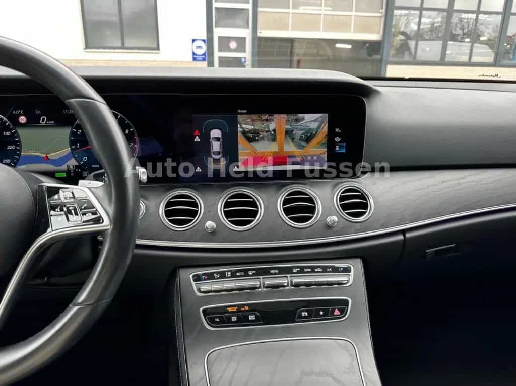 Mercedes-Benz E-Class Lim 4Matic NIGHT AUT LED KAM WIDE DISTR 04/2022-photo-15