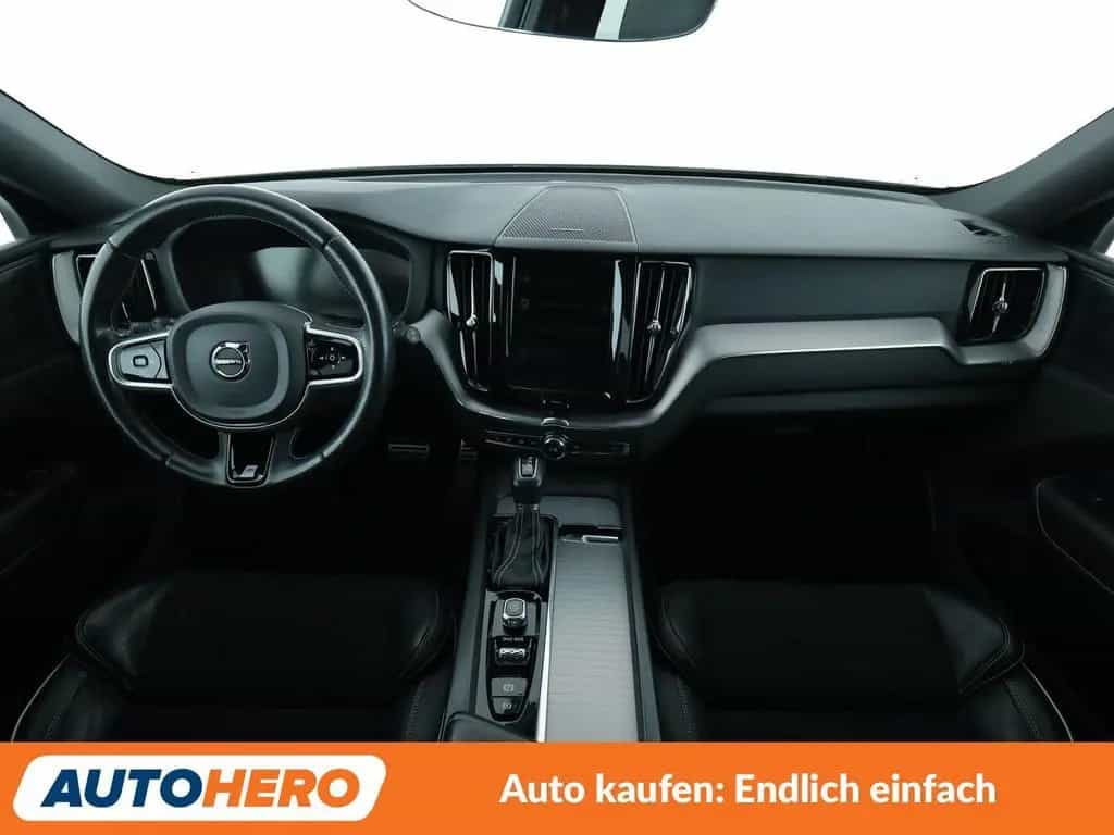 Volvo XC60 2.0 T4 R Design 2WD Aut.*NAV*LED*ACC*PDC*SH 05/2019-photo-11