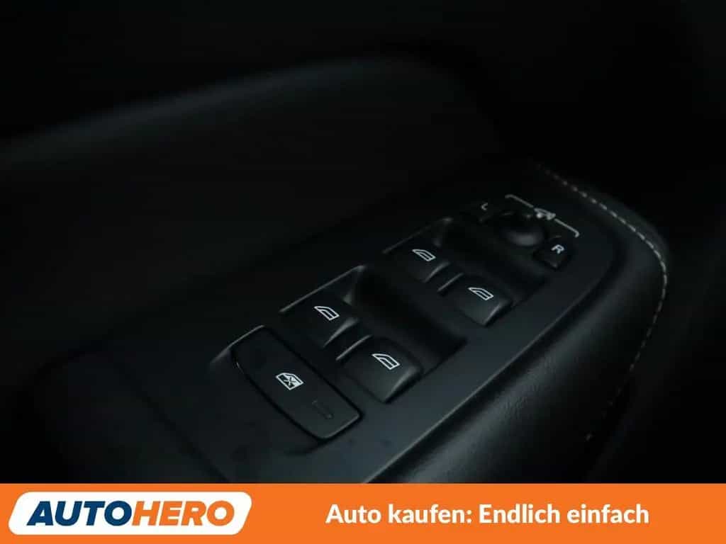 Volvo XC60 2.0 T4 R Design 2WD Aut.*NAV*LED*ACC*PDC*SH 05/2019-photo-27