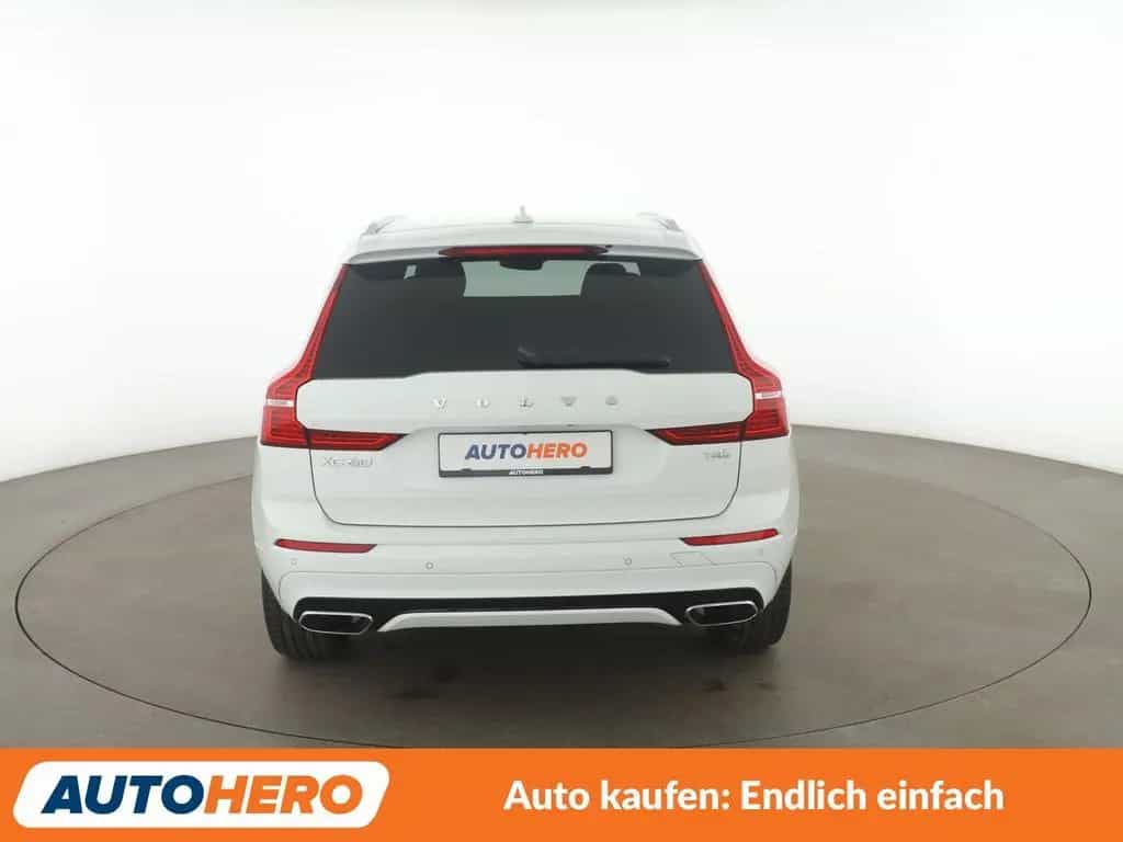 Volvo XC60 2.0 T4 R Design 2WD Aut.*NAV*LED*ACC*PDC*SH 05/2019-photo-4