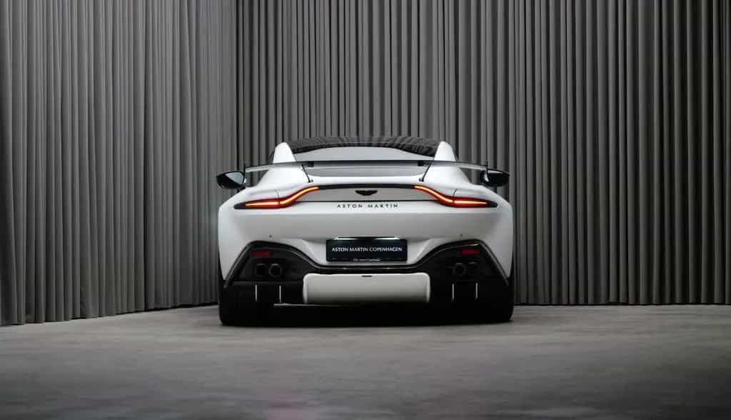 Aston Martin Vantage 4.0 V8 06/2024-photo-3