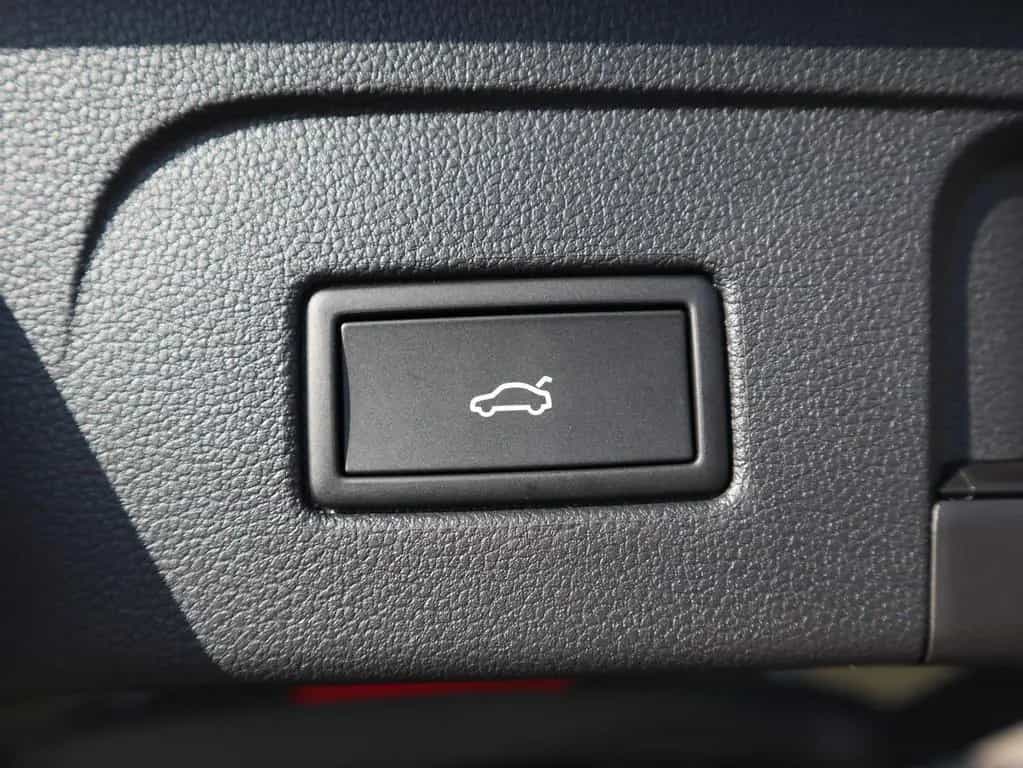 Volkswagen Touran ENERGY 1,5 TSI OPF (150 PS) DSG*R-LINE*NA 05/2026-photo-20