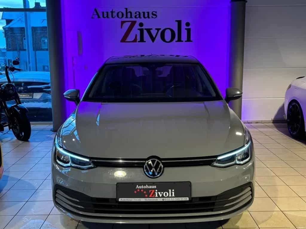 Volkswagen Golf VIII LIFE/NAVI//VIRTUAL/ACC/LANE//LED 06/2020-photo-1