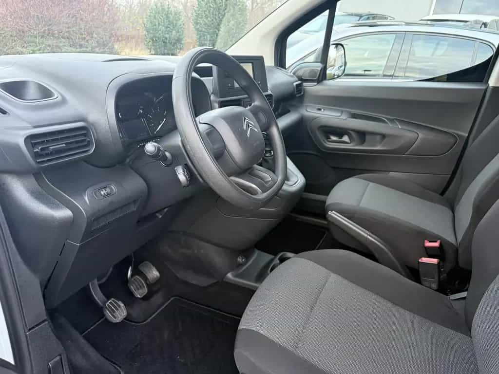 Citroën Berlingo 1.5 BlueHDi 100 Club XL/L2 03/2024-photo-8