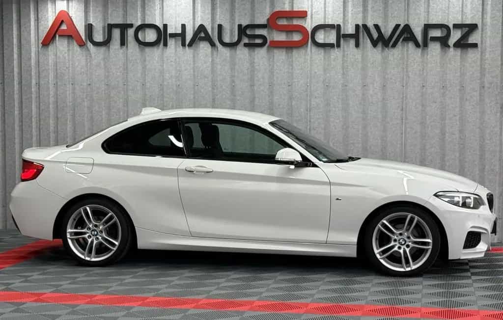BMW 2 Series 218i M Paket Automatik Alcantara LED Navi 08/2018-photo-7