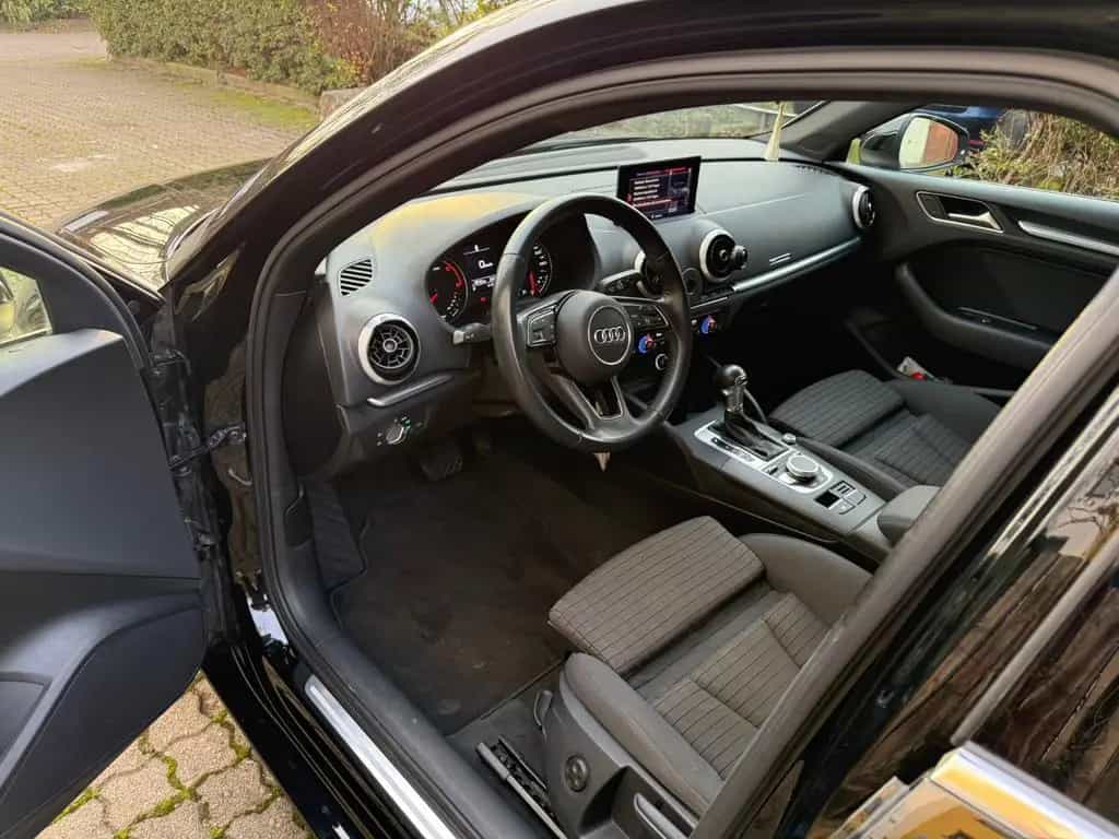 Audi A3 35 TDI S tronic - 02/2019-photo-7