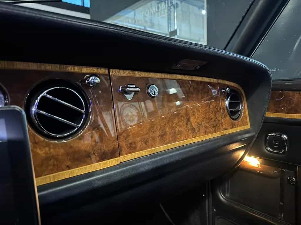 Bentley Continental Convertible / Cabrio V8 6,75 L 09/1992-photo-14