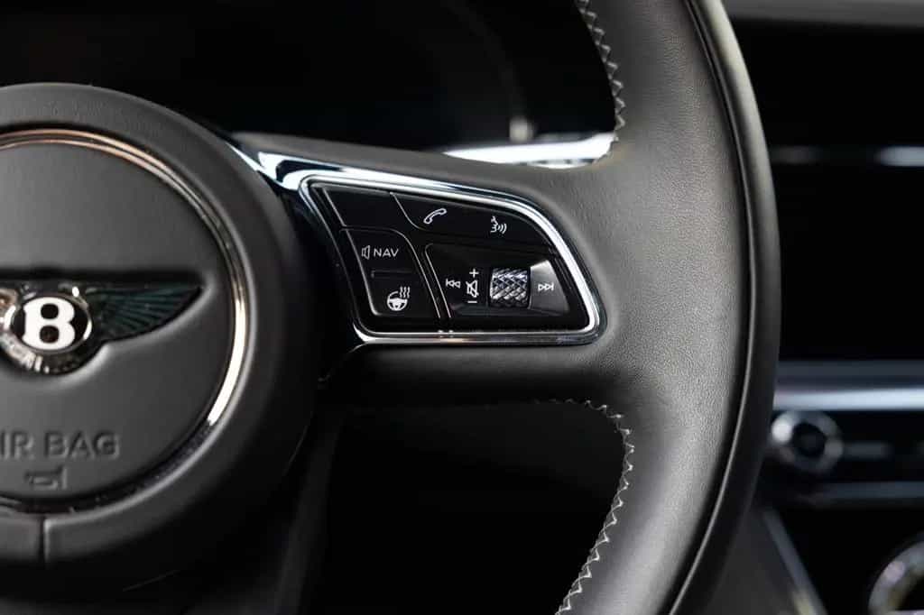 Bentley GT V8*Azure*Blackline*B&O*City*Tour* 6300km 06/2023-photo-25
