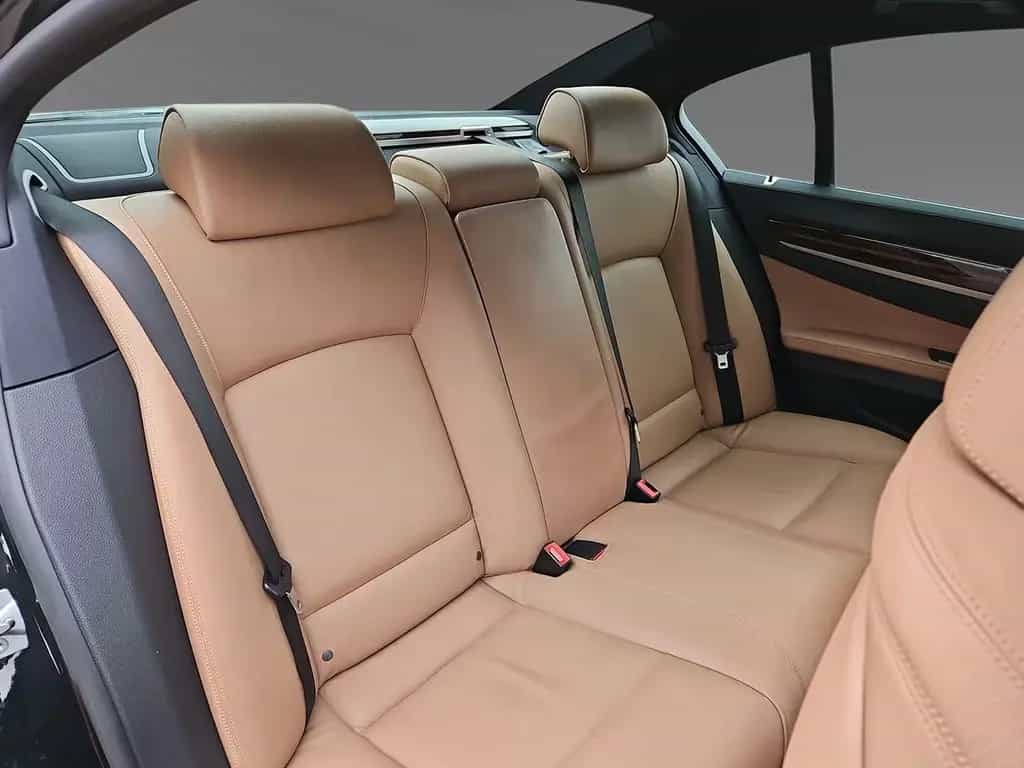 BMW 7 Series 730d xDrive M Sport HEADUP SCHIEBEDACH SOFTCLOSE 08/2015-photo-11