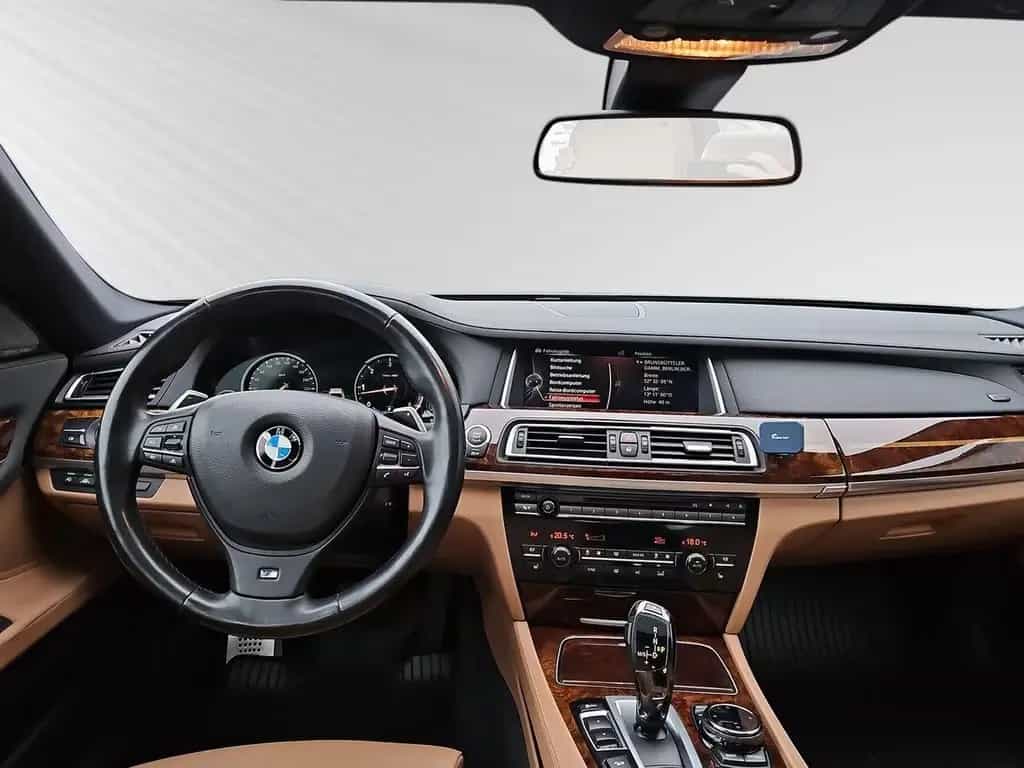 BMW 7 Series 730d xDrive M Sport HEADUP SCHIEBEDACH SOFTCLOSE 08/2015-photo-7