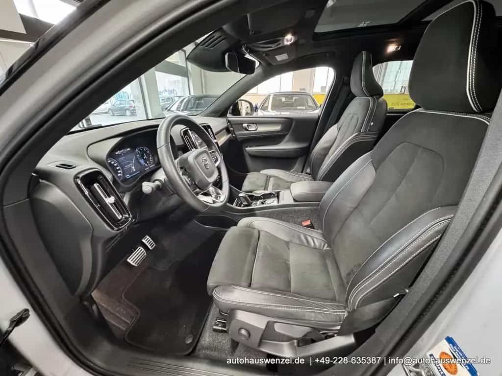 Volvo XC40 B4 B Aut. R-Design PANORAMA AHK ACC 360° 09/2021-photo-15