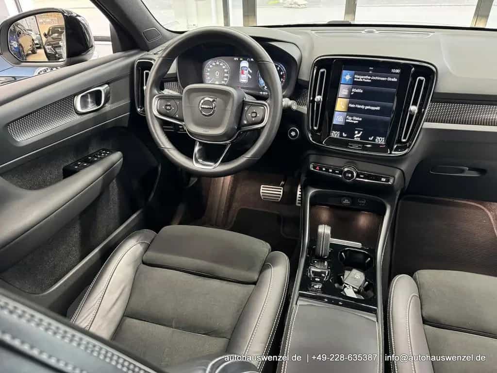 Volvo XC40 B4 B Aut. R-Design PANORAMA AHK ACC 360° 09/2021-photo-22
