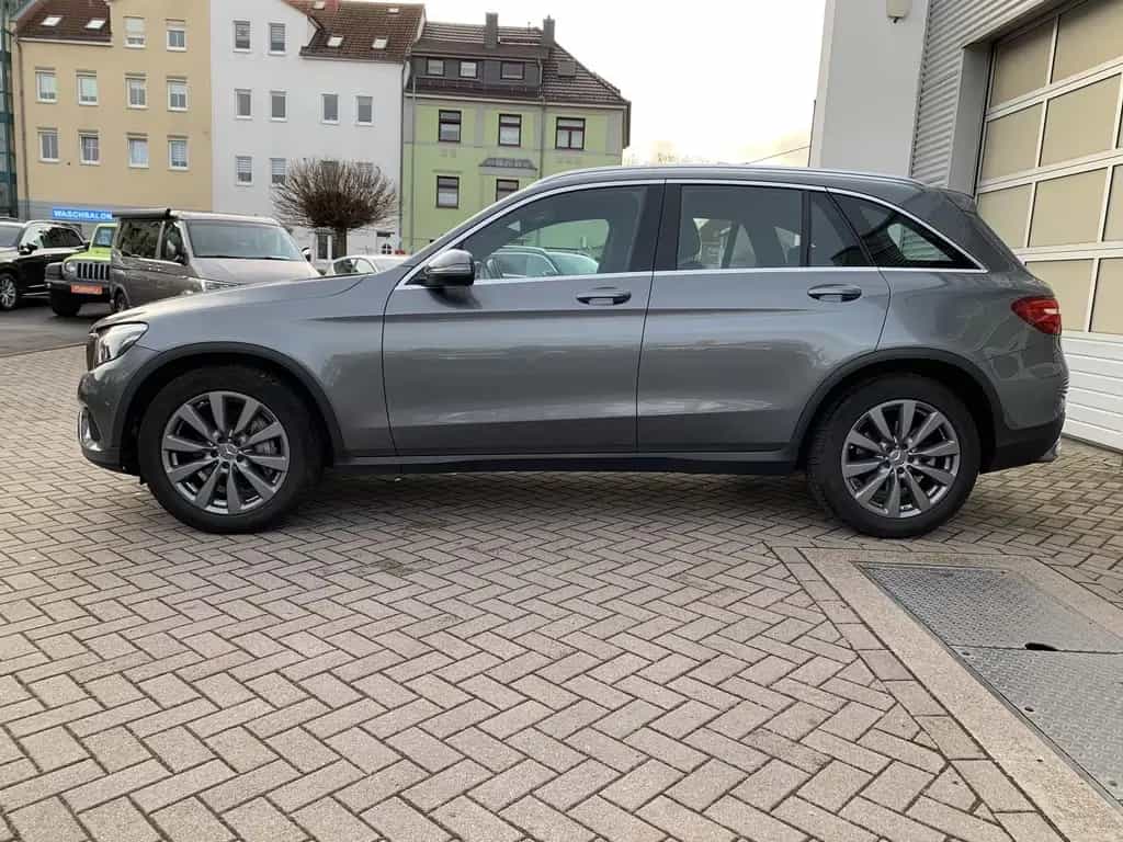 Mercedes-Benz GLC-Class d 4Matic AMG-Line AHK+LED+Kamera+elKlappe 06/2018-photo-9