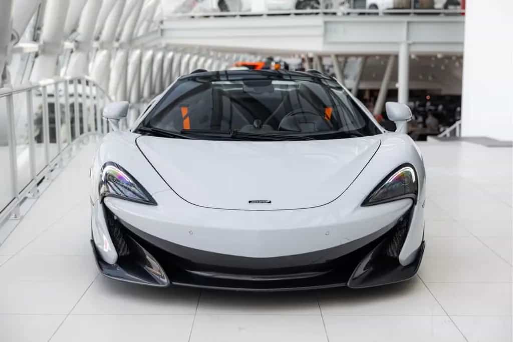 McLaren 600LT Spider 3.8 V8 | MSO Cirrus Grey | Noselift 07/2020-photo-4