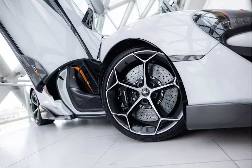 McLaren 600LT Spider 3.8 V8 | MSO Cirrus Grey | Noselift 07/2020-photo-48