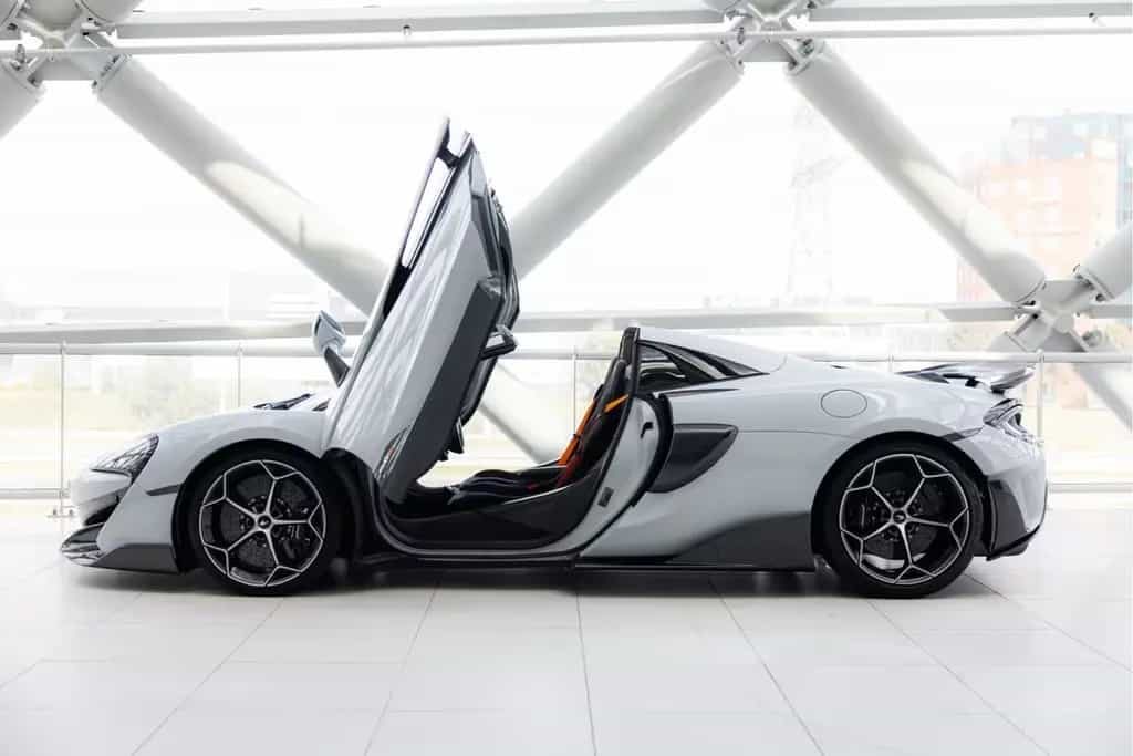 McLaren 600LT Spider 3.8 V8 | MSO Cirrus Grey | Noselift 07/2020-photo-6