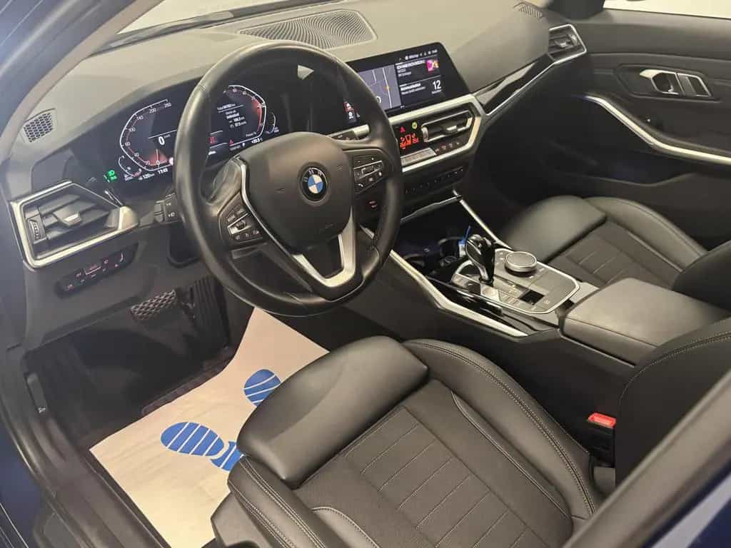BMW 318 d Touring Sport Line Virtual LED Kamera 1Hd 03/2022-photo-12