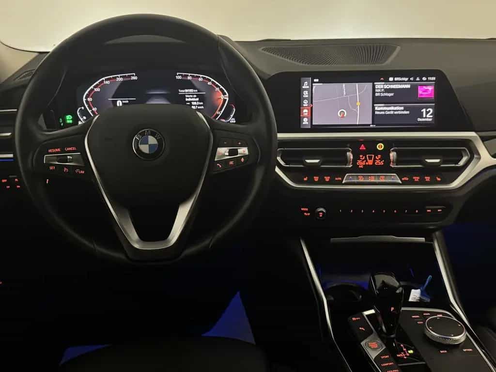 BMW 318 d Touring Sport Line Virtual LED Kamera 1Hd 03/2022-photo-13